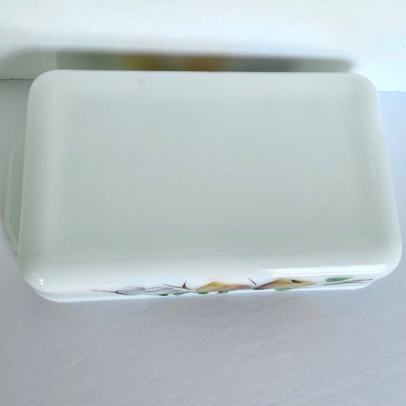 Vintage Fire-King Fruit by ANCHOR HOCKING 12" Rectangular Baker 1.5 Qt - Picture 5 of 13